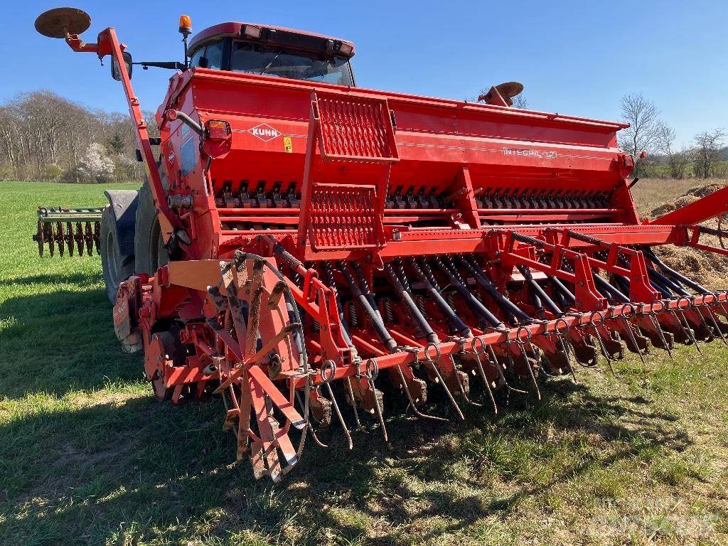 Kuhn Integra 4003 Mechanické sejačky
