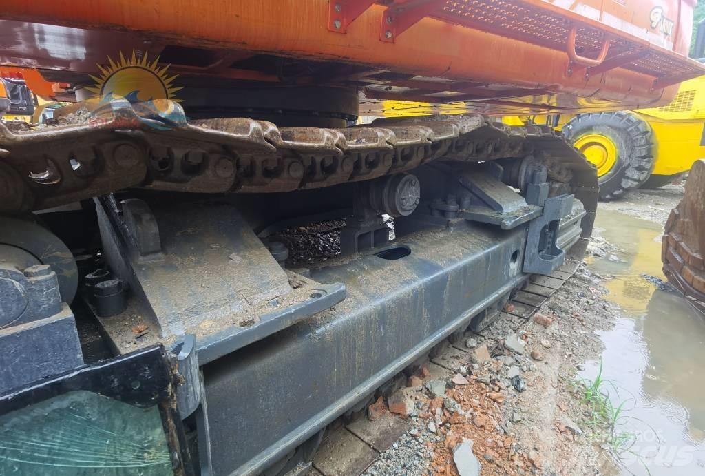 Doosan DX 500 LC Pásové rýpadlá