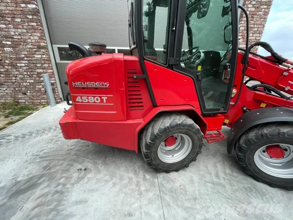 Schäffer 4580T Teleskopické kolesové nakladače