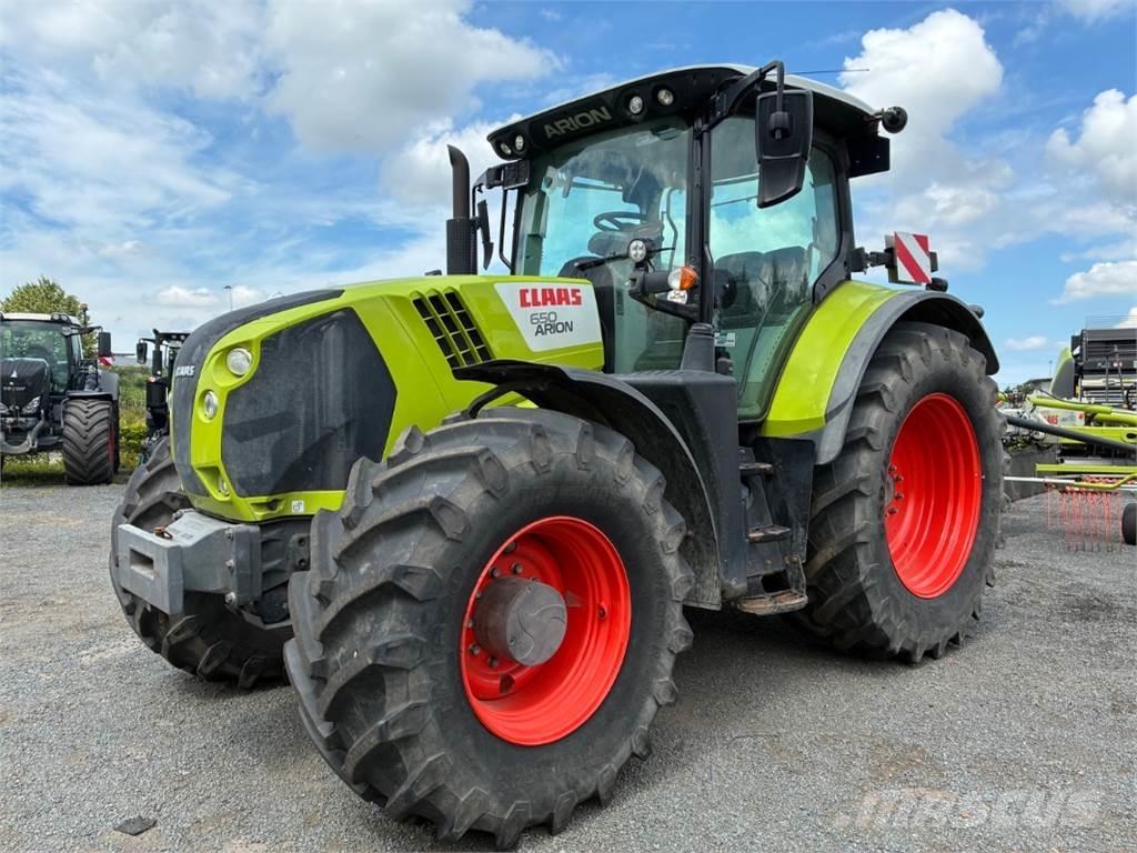 CLAAS ARION 650 Traktory