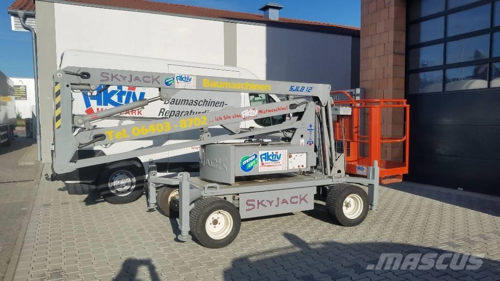 SkyJack SJKB 12 Kĺbové plošiny