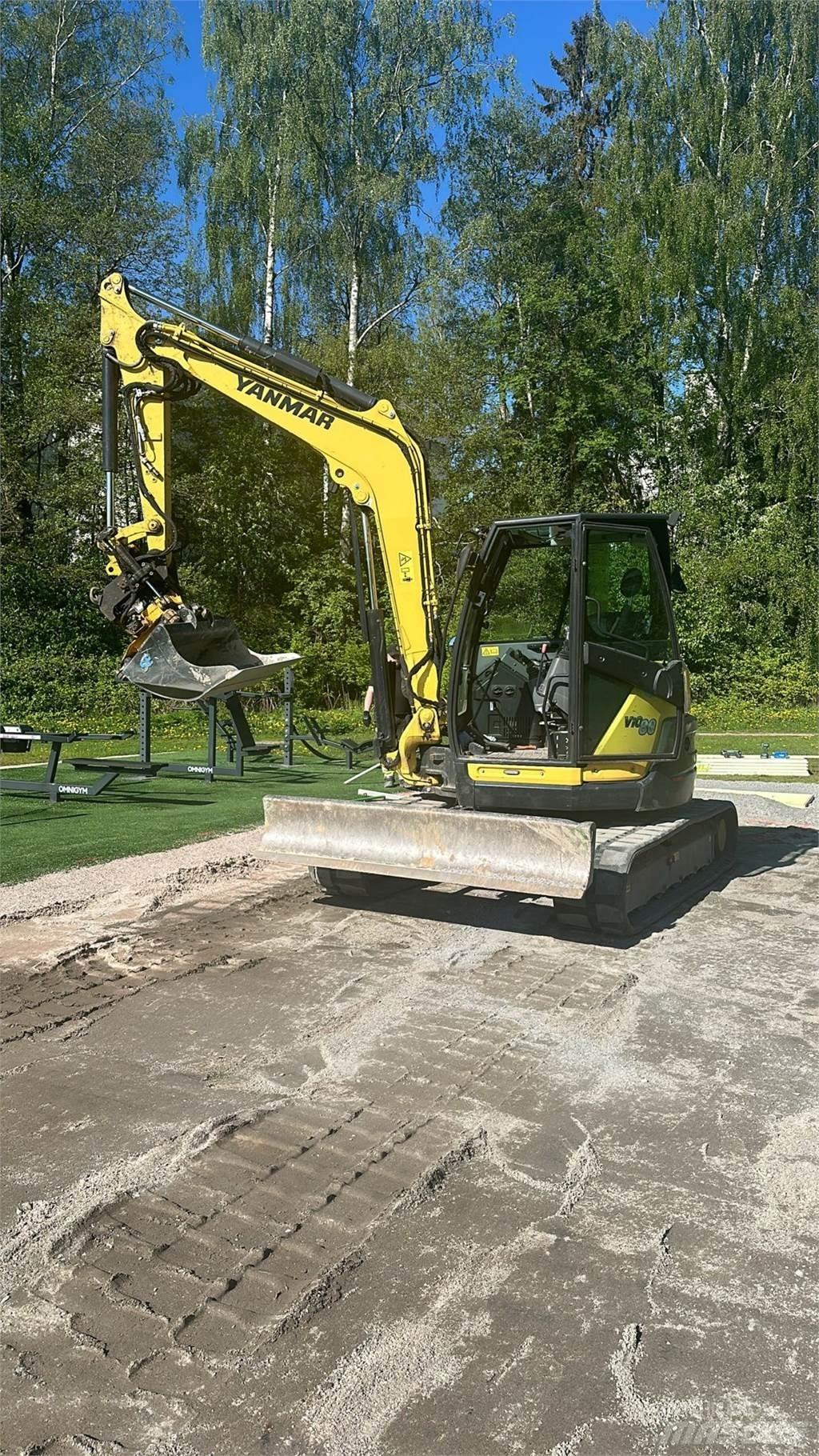 Yanmar Vio 80-1A Midi rýpadlá 7 t - 12 t