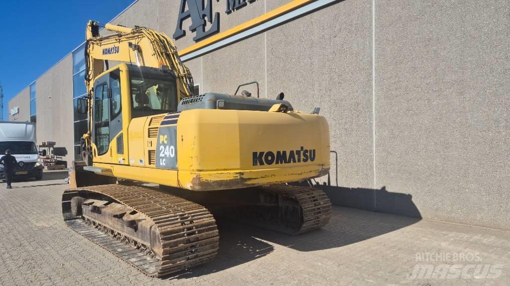 Komatsu PC240LC-8K Pásové rýpadlá