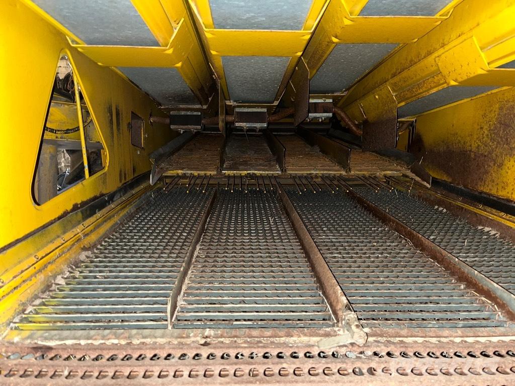 Sampo-Rosenlew 2050 Kombinované zberacie stroje