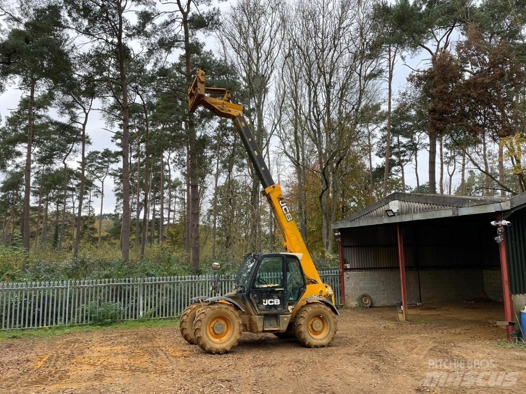 JCB 541-70 Teleskopické nakladače pre poľnohospodárstvo