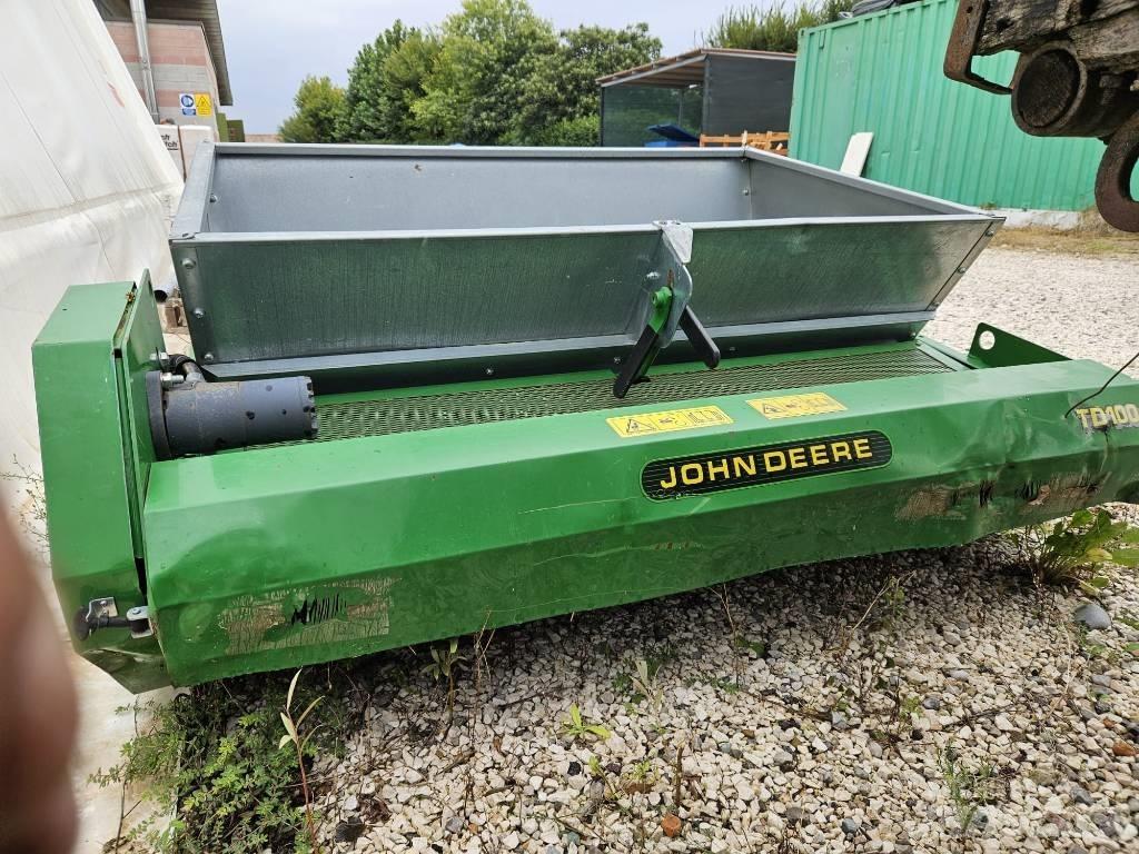 John Deere TD 100 Nastaviteľné vidlice