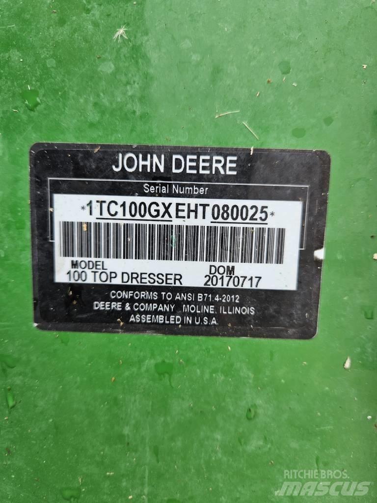 John Deere TD 100 Nastaviteľné vidlice