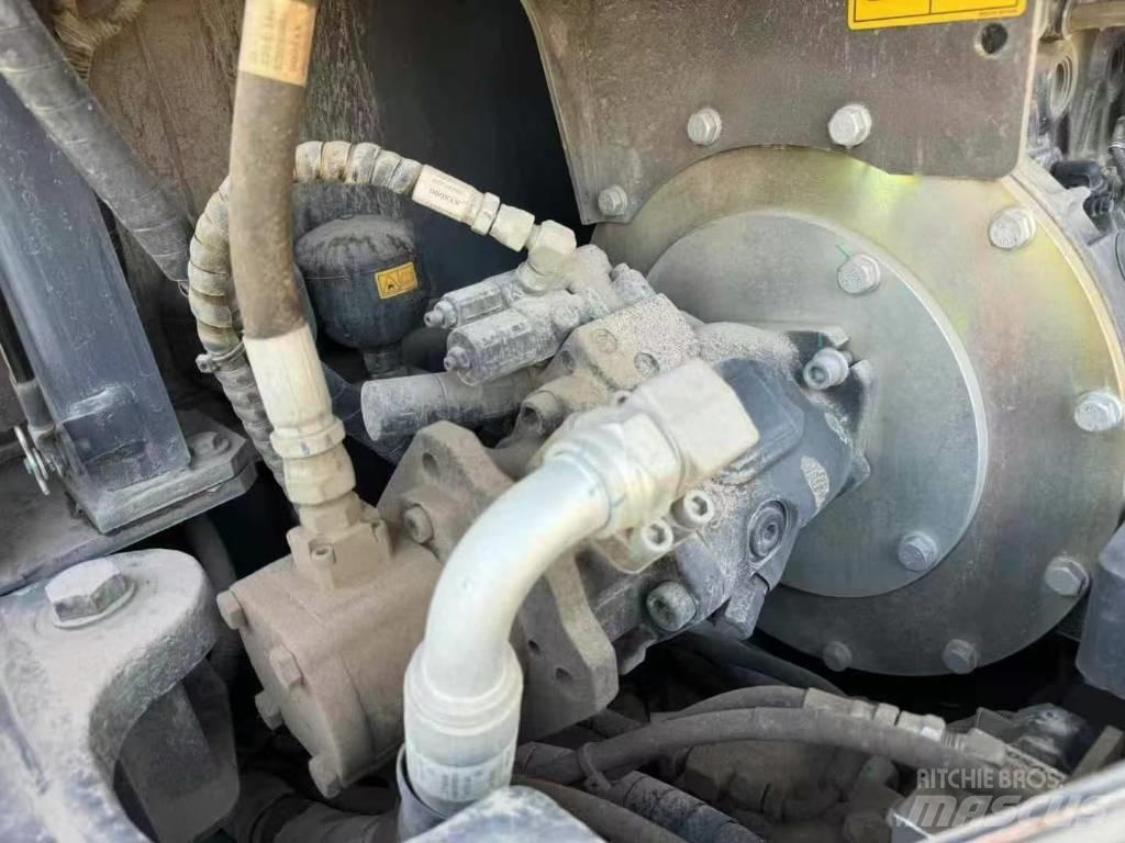 Doosan DX60W Kolesové rýpadlá