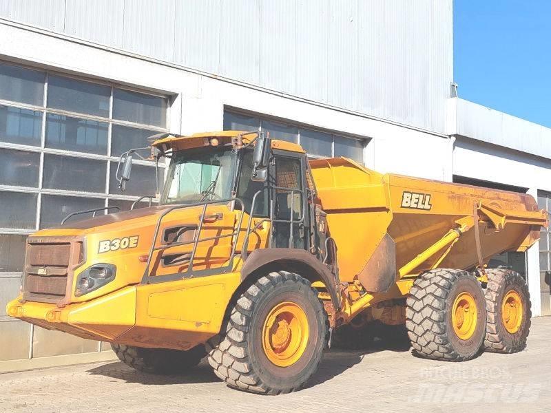 Bell B 30 E Kĺbové nákladné autá