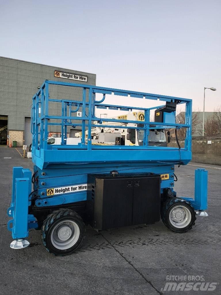 Genie GS 3369 RT Nožnicové zdvíhacie plošiny