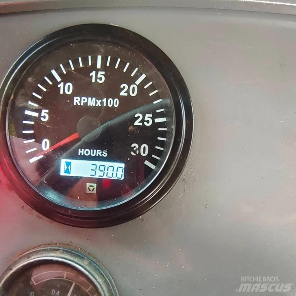 XCMG XS 223 J Ťahačové valce
