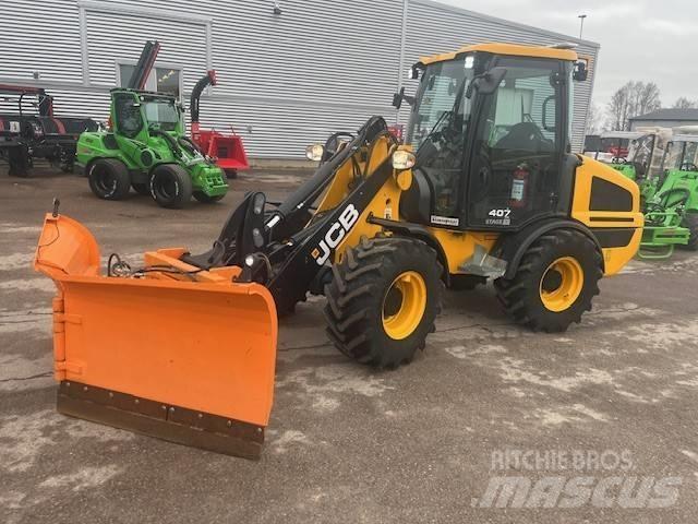 JCB 407 Agri Kolesové nakladače