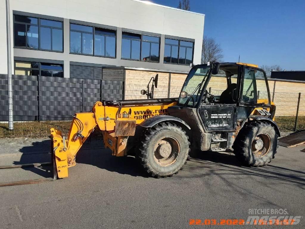 JCB 540-140 Teleskopické manipulátory