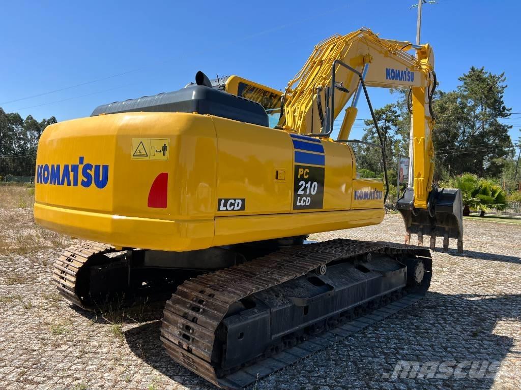 Komatsu PC 210 LCD-8 Pásové rýpadlá