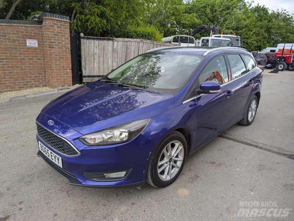 Ford Focus Automobily