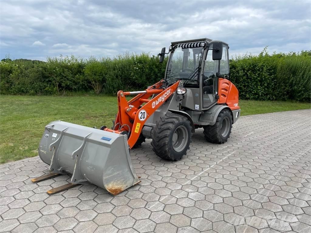 Atlas AR380 Kolesové nakladače