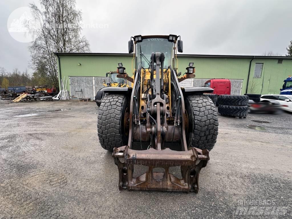Volvo L 90 E Kolesové nakladače