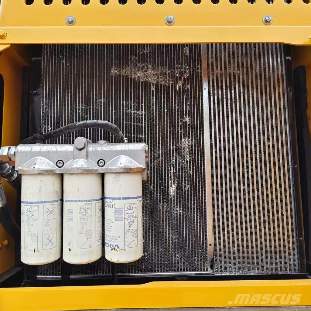 Volvo EC 380 Pásové rýpadlá