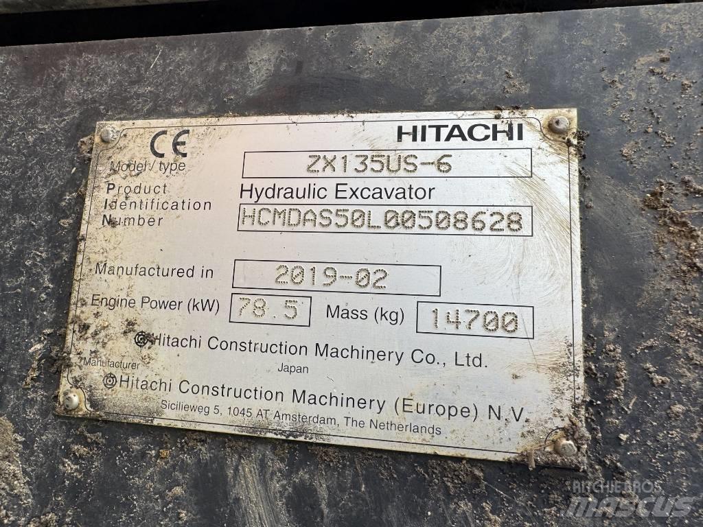 Hitachi ZX 135 US-6 Pásové rýpadlá