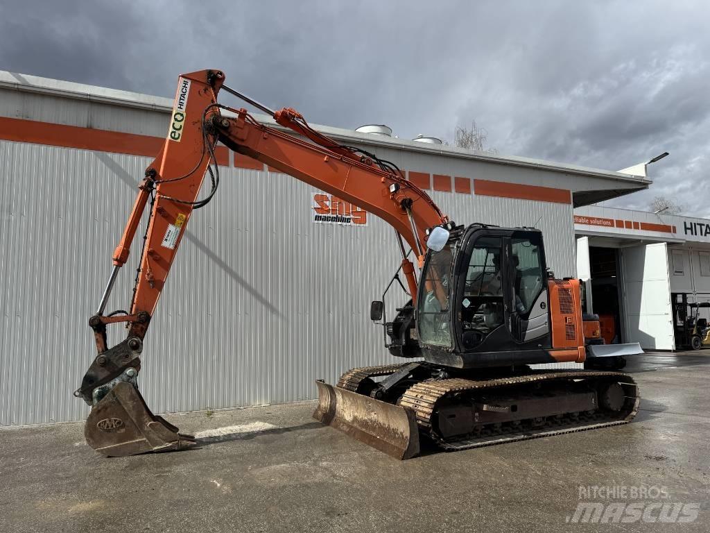 Hitachi ZX 135 US-6 Pásové rýpadlá