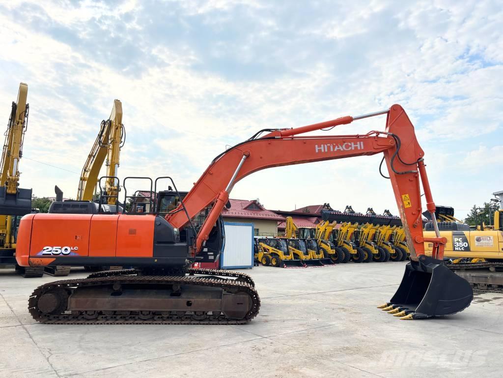 Hitachi ZX 250 LC-6 Pásové rýpadlá