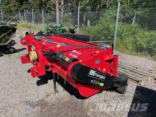 Fransgård SV 2500 Obracače a zhrabovače sena