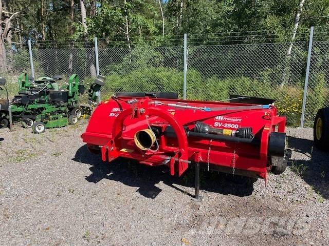 Fransgård SV 2500 Obracače a zhrabovače sena