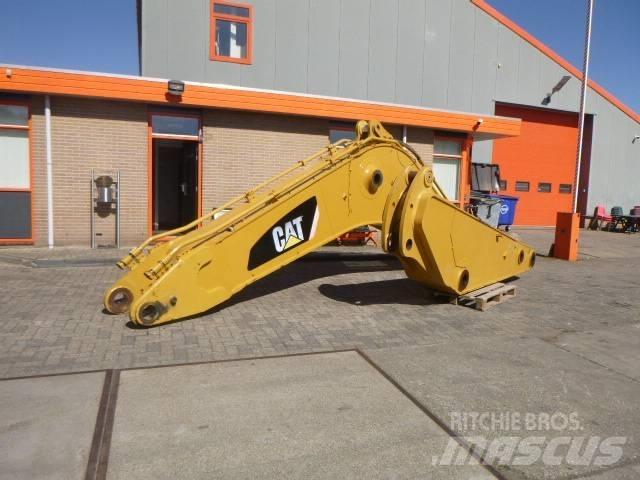CAT 365CL Výložníky a lyžice