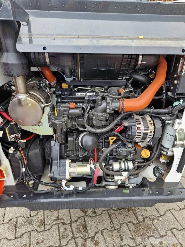 Bobcat T 450 Šmykom riadené nakladače