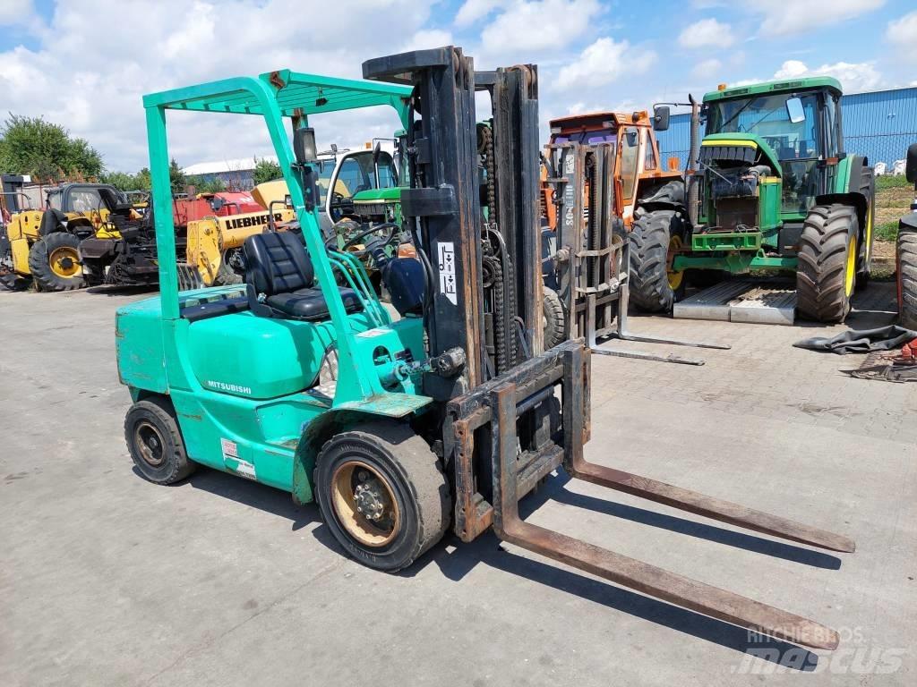 Mitsubishi FD35A Dieselové vozíky
