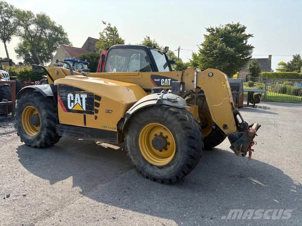 CAT TH407 Teleskopické nakladače pre poľnohospodárstvo