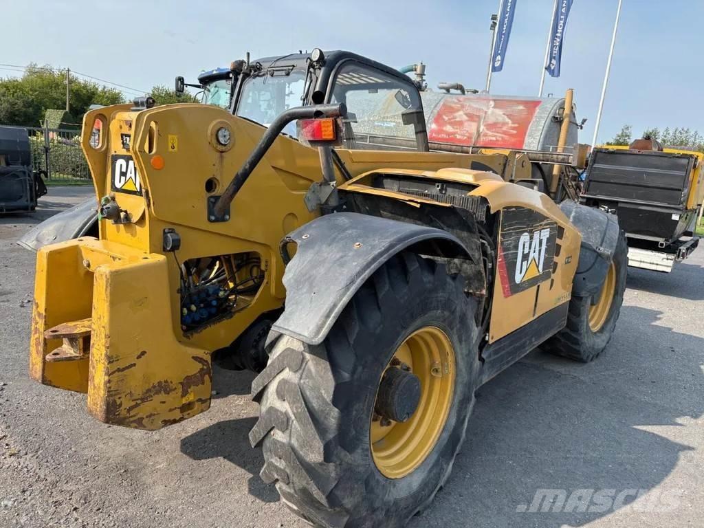 CAT TH407 Teleskopické nakladače pre poľnohospodárstvo