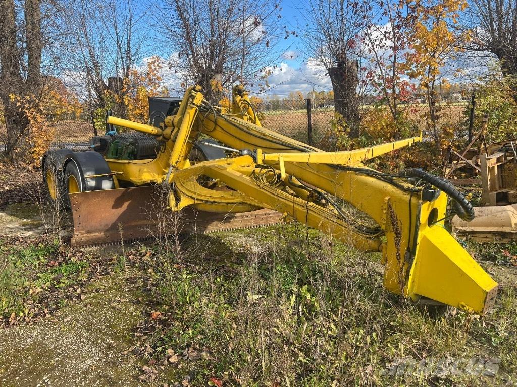 Lokomo AH132 Grejdery