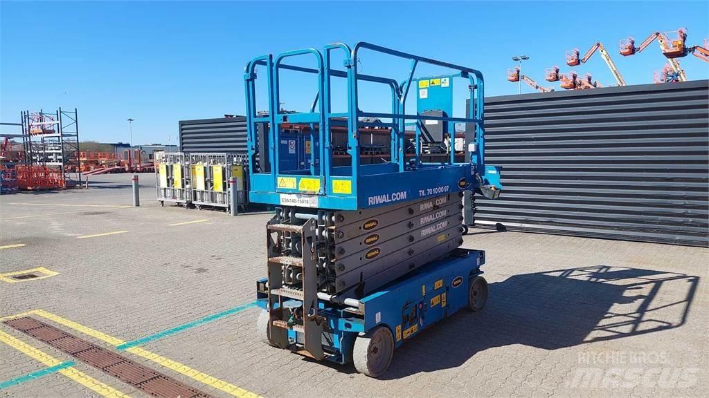 Genie GS4047 Nožnicové zdvíhacie plošiny