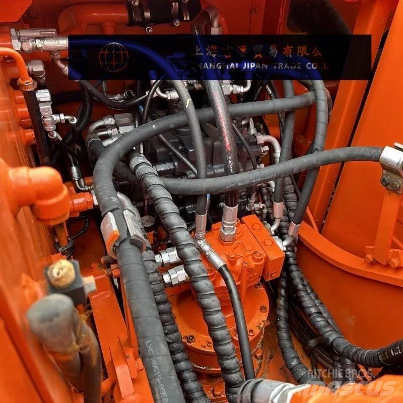 Doosan DX 150 Midi rýpadlá 7 t - 12 t
