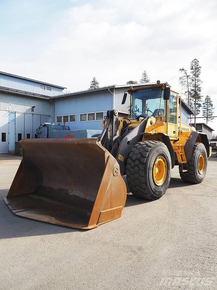 Volvo L 120 E Kolesové nakladače