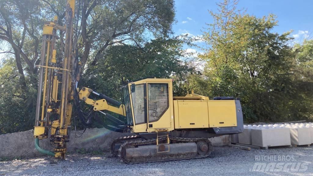 Atlas Copco F6 Povrchové vrtné súpravy