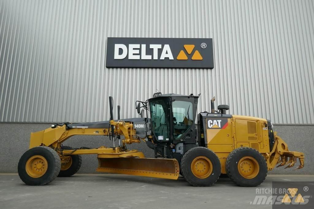 CAT 140M3 Grejdery
