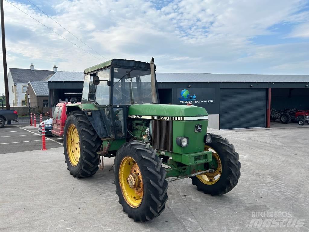 John Deere 3140 Traktory
