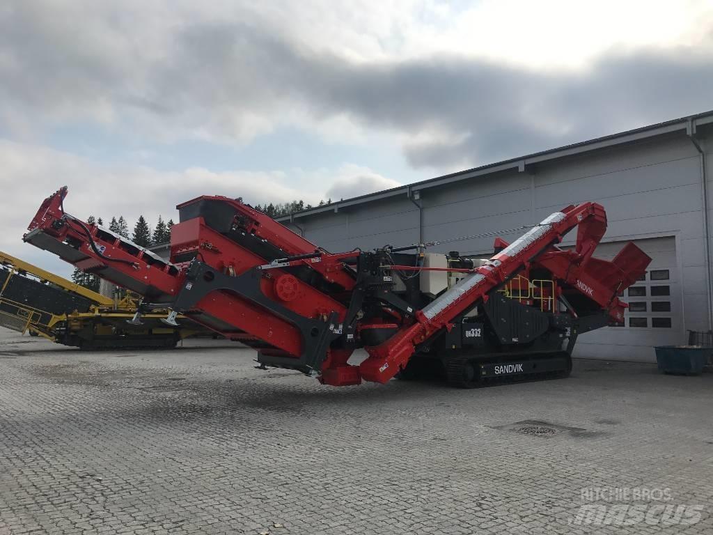 Sandvik QH 332 DDHS Mobilné drviče