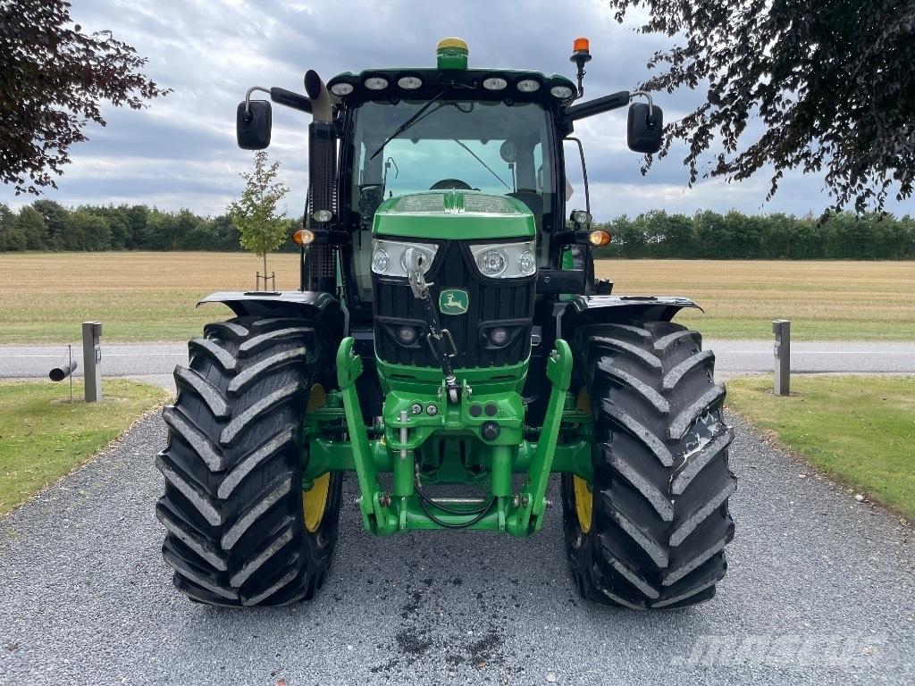 John Deere 6150R Traktory
