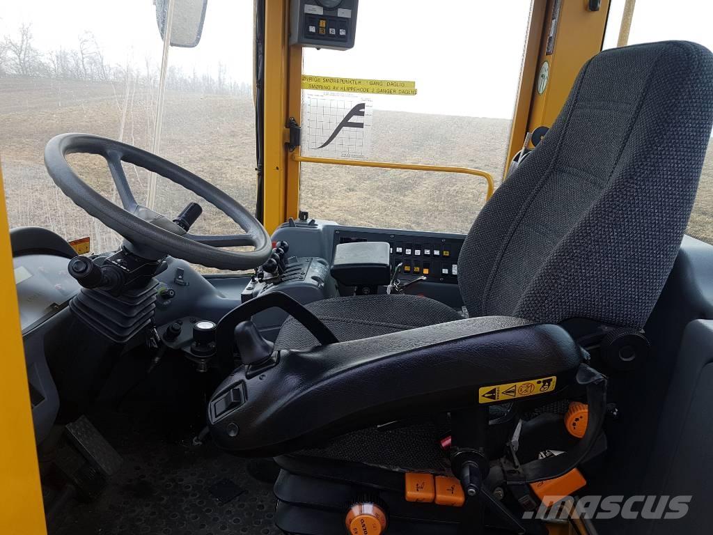 Volvo L 70 D Kolesové nakladače