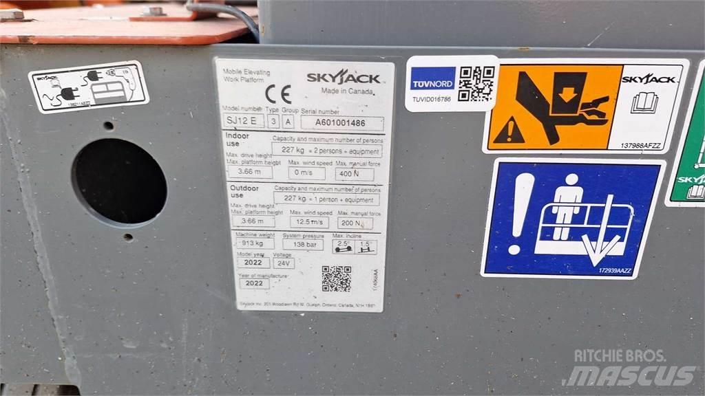 SkyJack SJ12 Ďalšie zdvíhacie zariadenia a plošiny