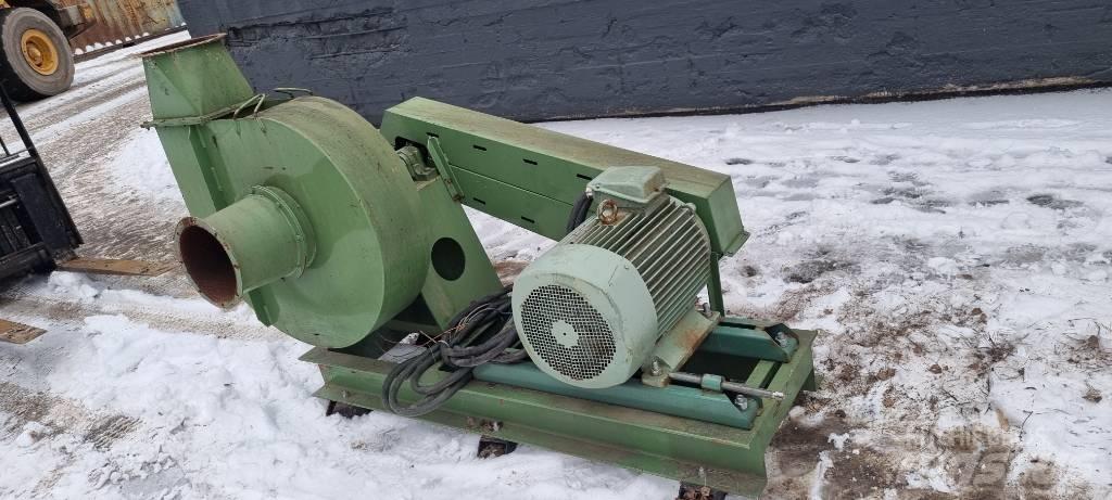  Siirtopuhallin 30 kW Dopravníky