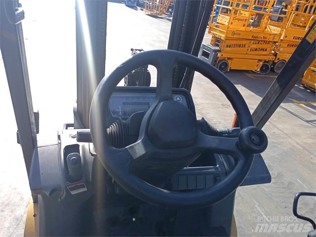 CAT DP18NTD Dieselové vozíky