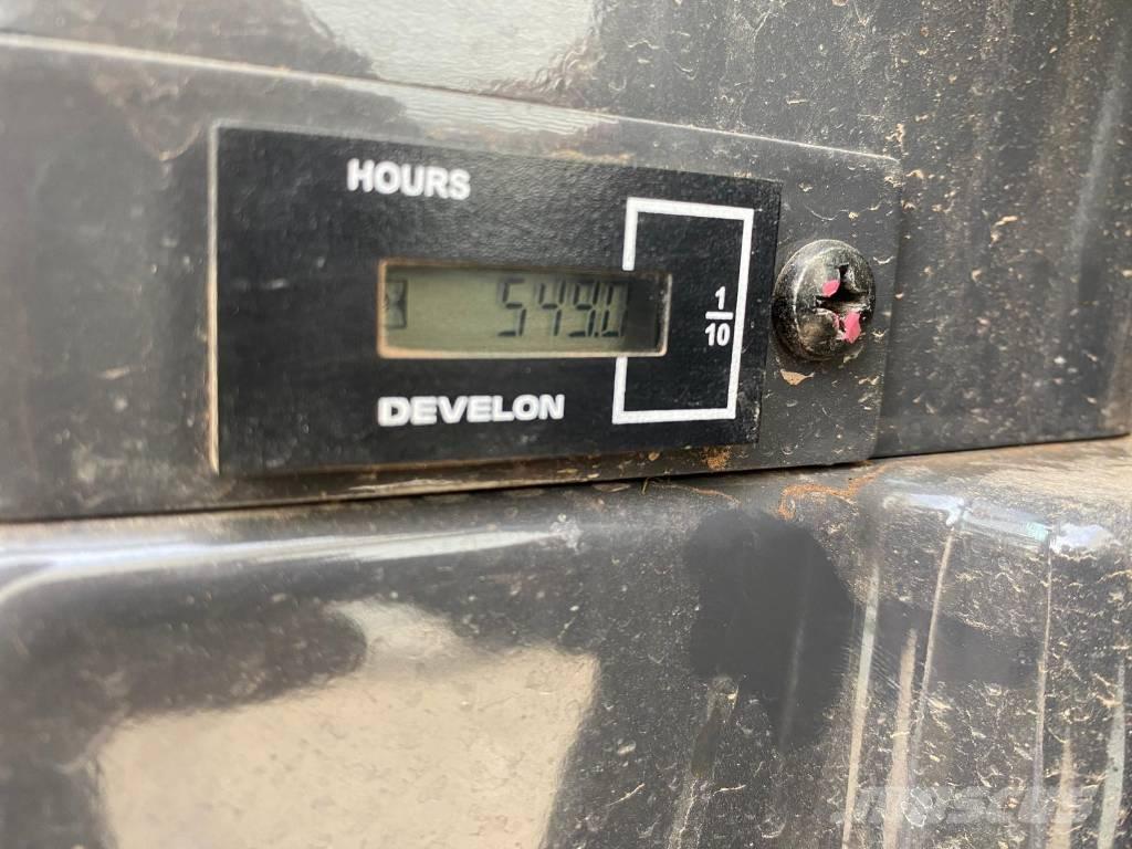 Develon DX 27 Z-7 Mini rýpadlá < 7t