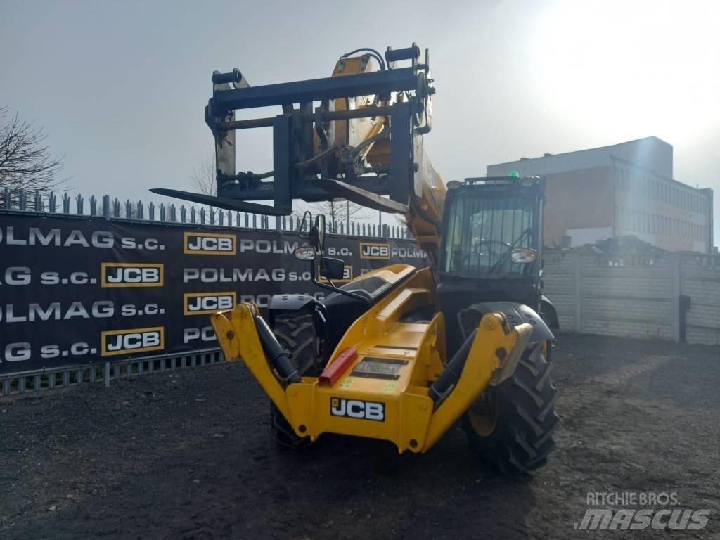 JCB 535-125 Teleskopické manipulátory