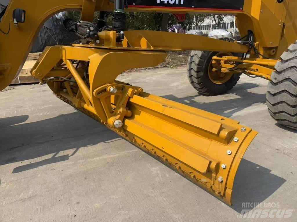 CAT 140H Grejdery