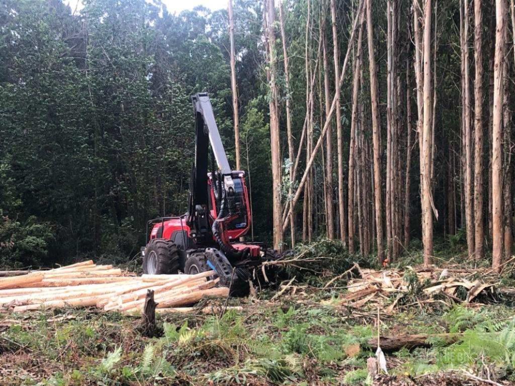 Komatsu 951 Harvestory
