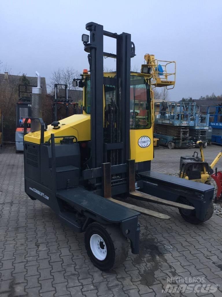 Combilift C5000XL 4 cestné vysokozdvižné vozíky